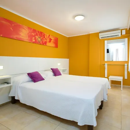 Hostal Costa Blanca Eivissa Exterior photo